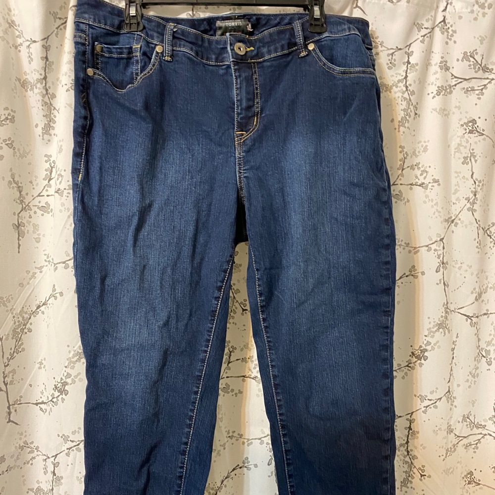 Torrid Boyfriend jeans Size 16 EUC